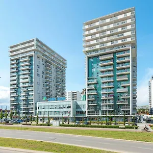 Beautiful Seaside View - 4 Oceans Premium , Danzig Polen